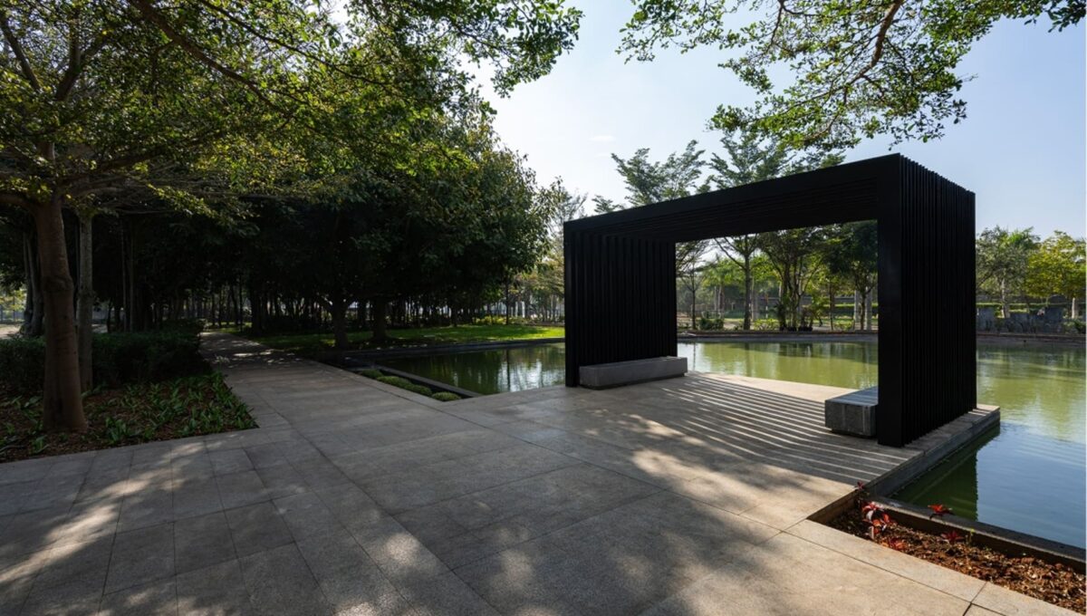 Embassy Springs Township Gallery 3